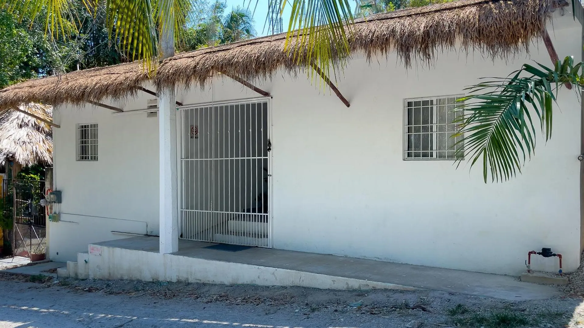 Manglaria Bed & Breakfast Bacalar 0*,